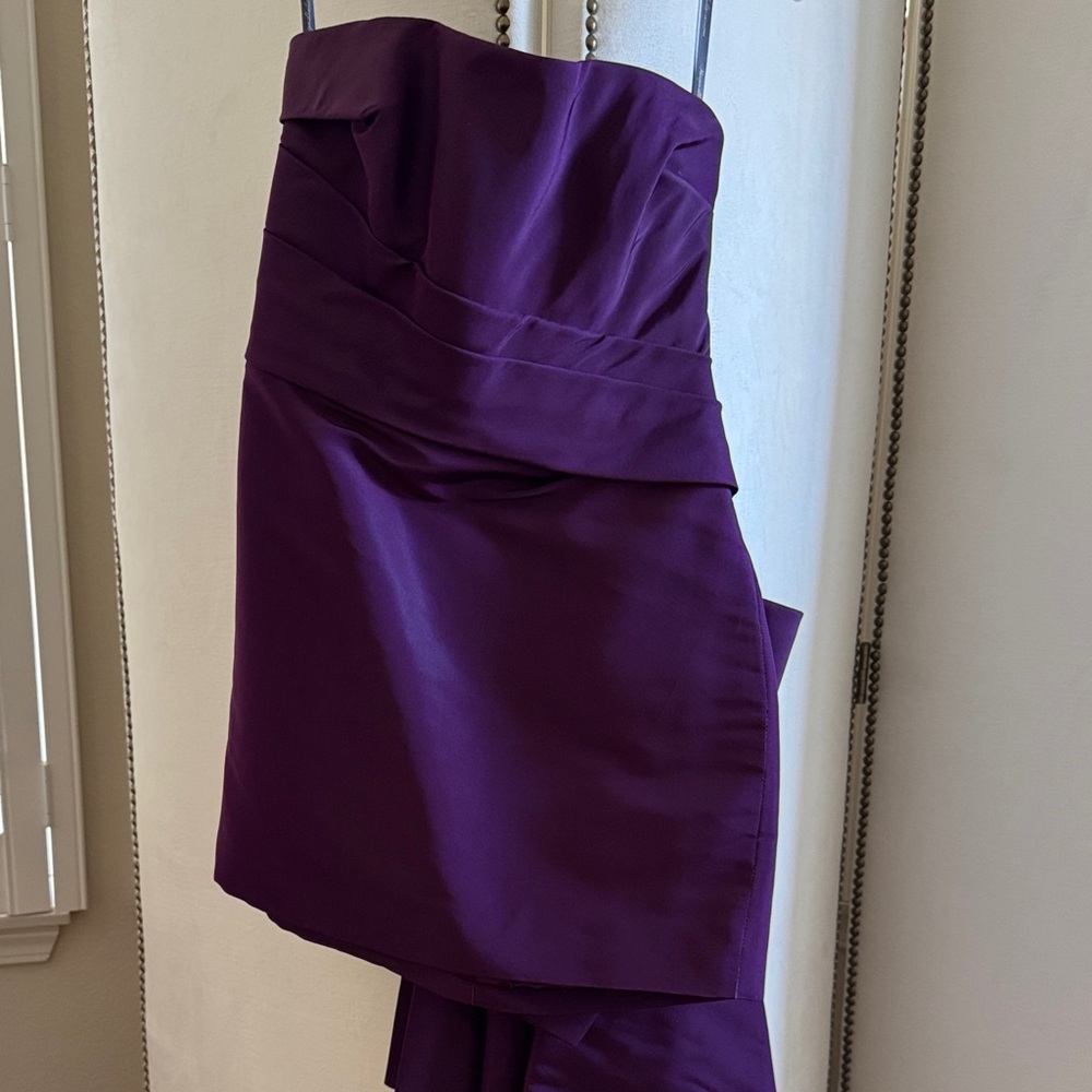 Monique Lhuillier Strapless Dress in Deep Purple